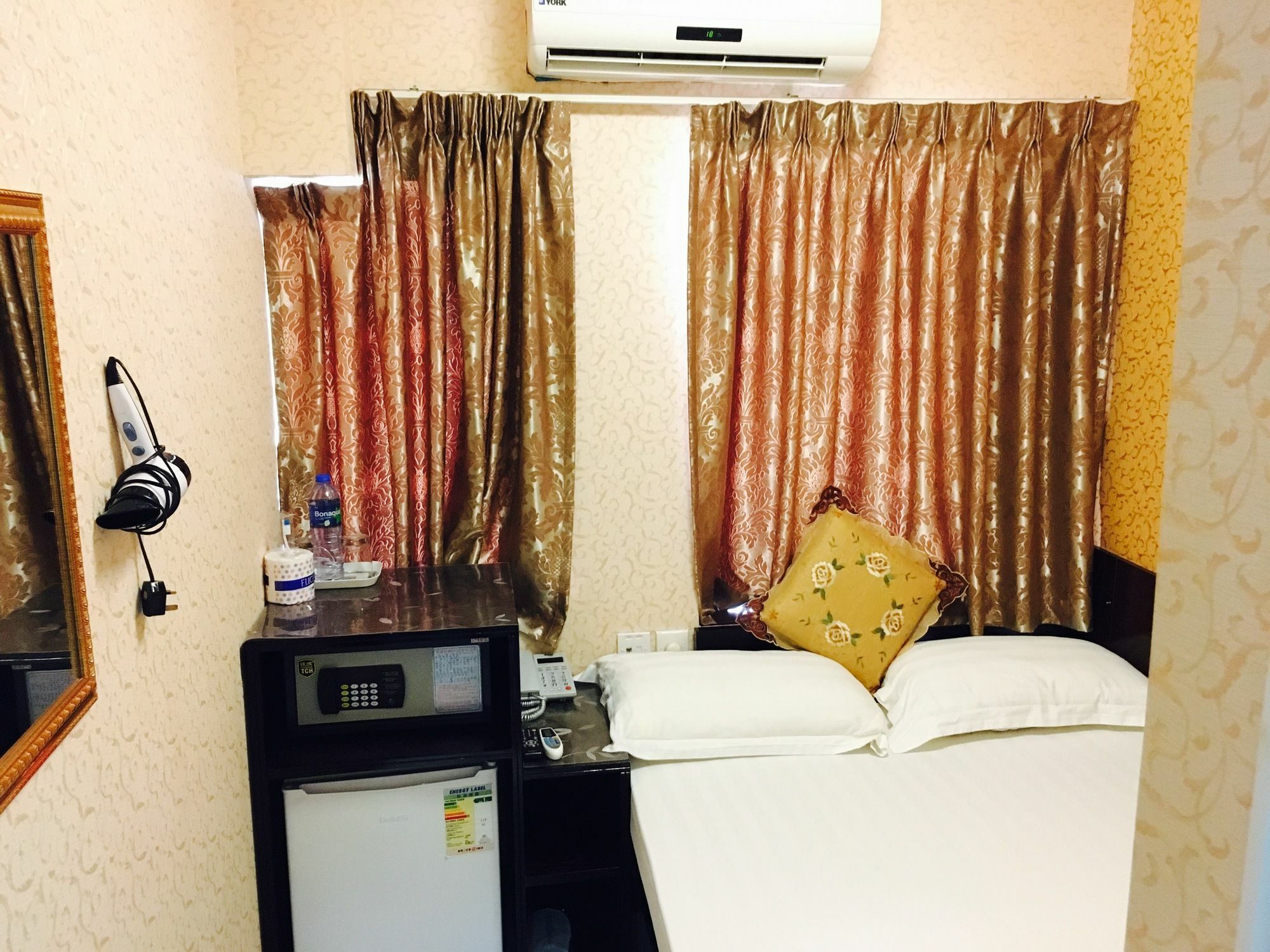 Modern Rumah tetamu 2*