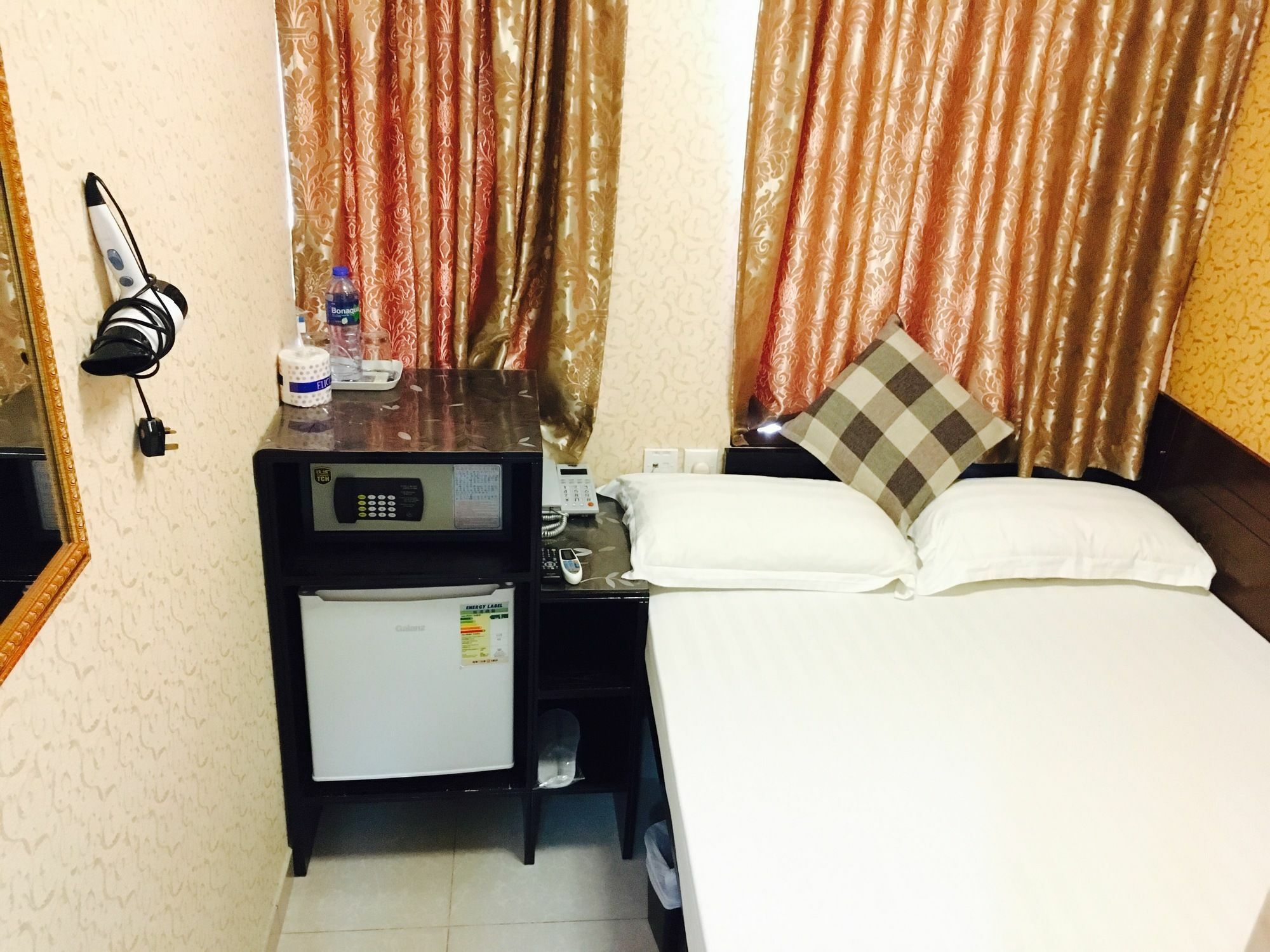 Modern 2* Hong Kong